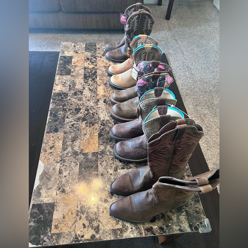 ARIAT BOOTS WOMEN